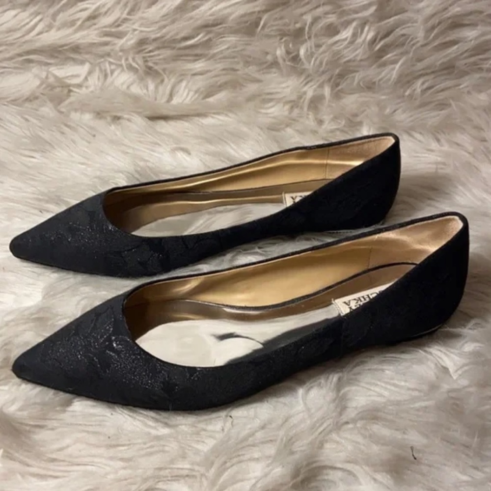 Badgley Mischka Black Brocade Pointy Toe Flats